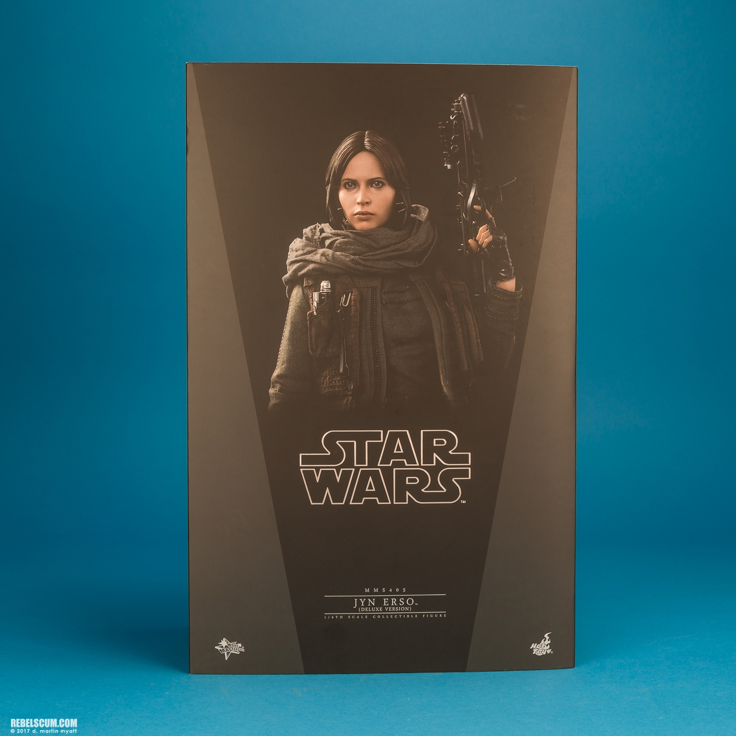 MMS405-Jyn-Erso-Deluxe-Star-Wars-Rogue-One-Hot-Toys-062.jpg