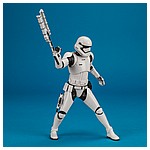 First-Order-Stormtrooper-FN-2199-ARTFX-plus-Kotobukiya-006.jpg