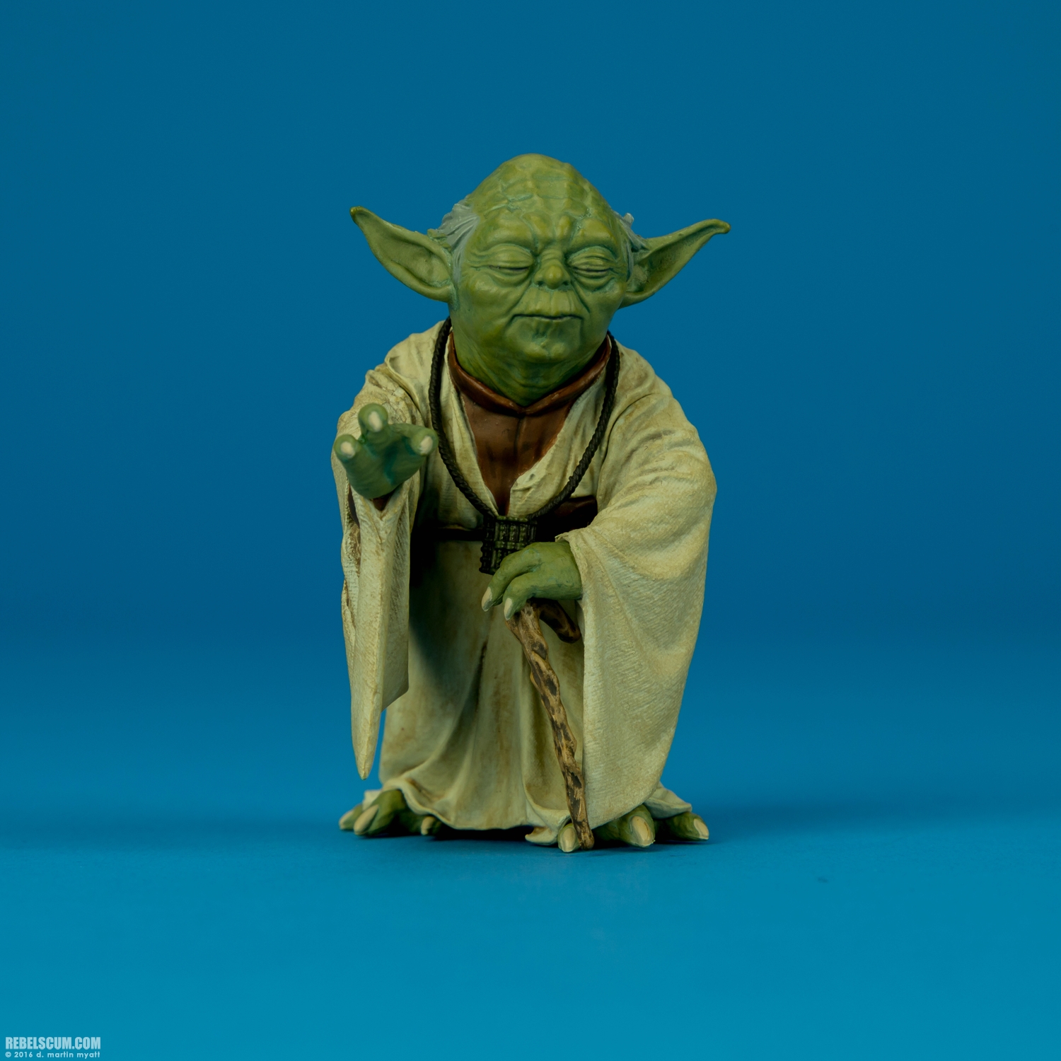 Yoda-R2-D2-ARTFX-plus-Kotobukiya-013.jpg